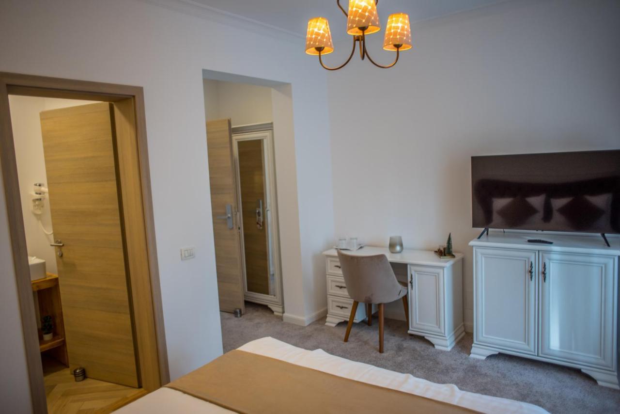 Boga Rooms Сіная Екстер'єр фото