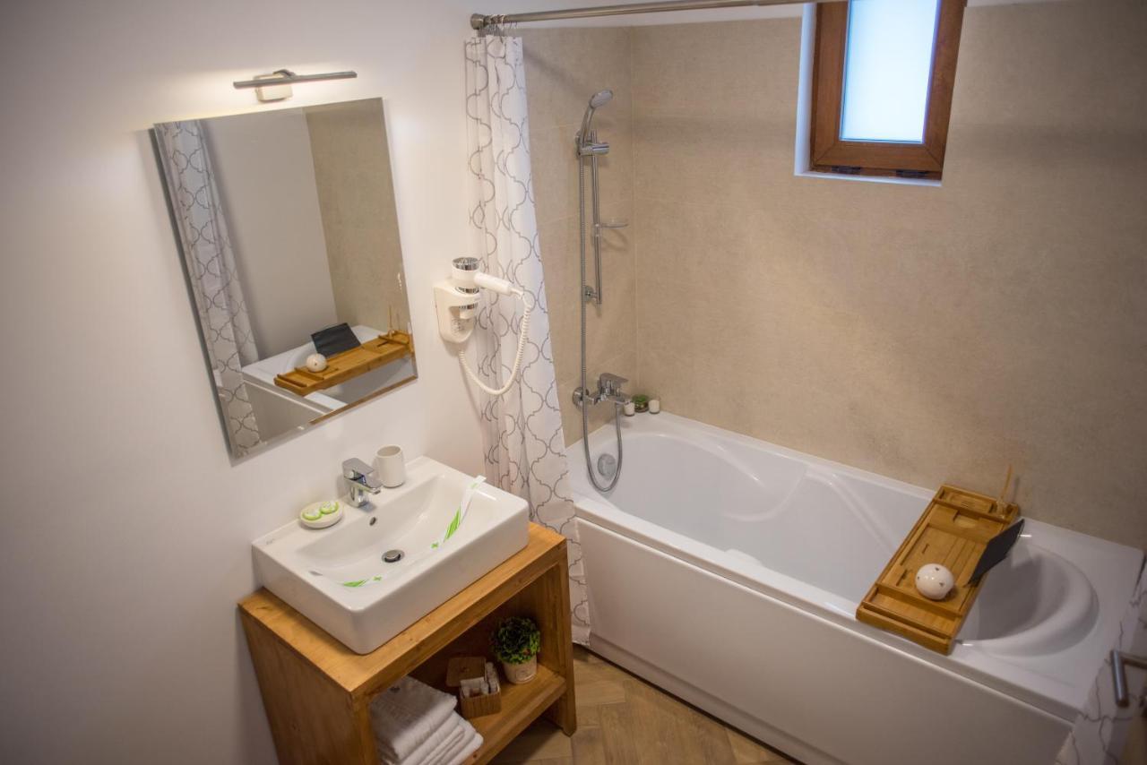 Boga Rooms Сіная Екстер'єр фото