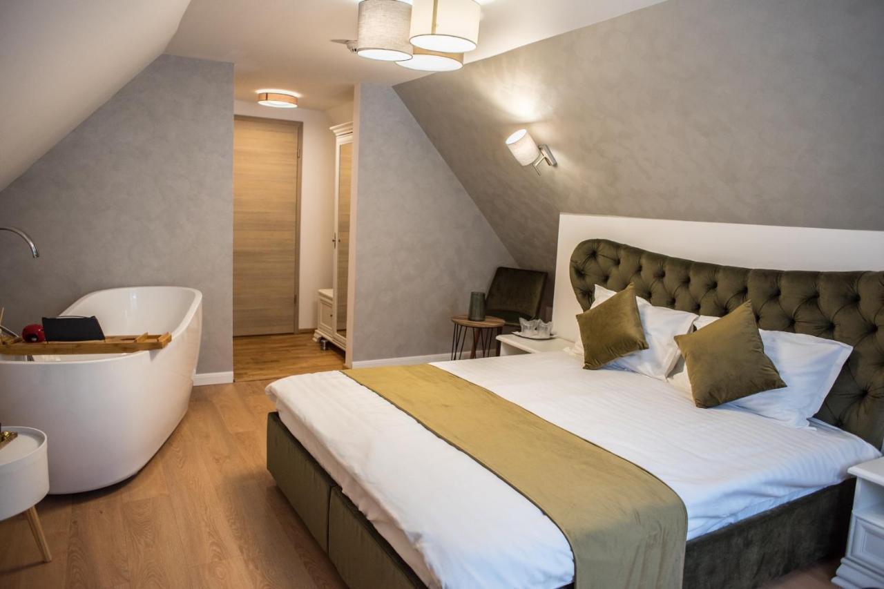 Boga Rooms Сіная Екстер'єр фото